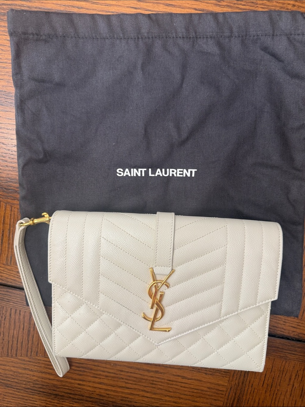Saint Laurent Crema Soft Quilted Envelope Wristlet with Gold YSL Emblem - Picture 4 of 4